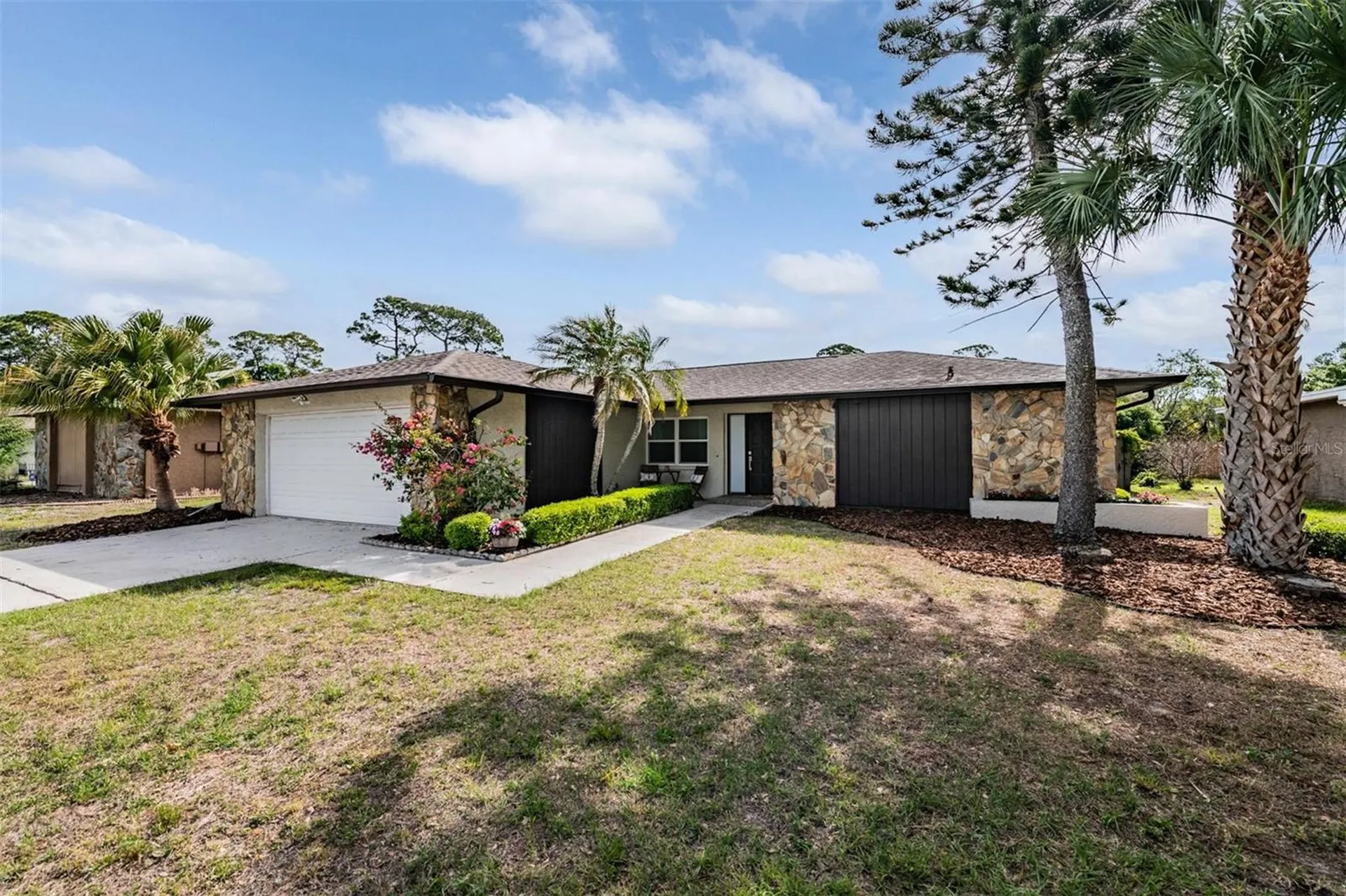 3643 Fairway Forest Circle Palm Harbor FL 34685