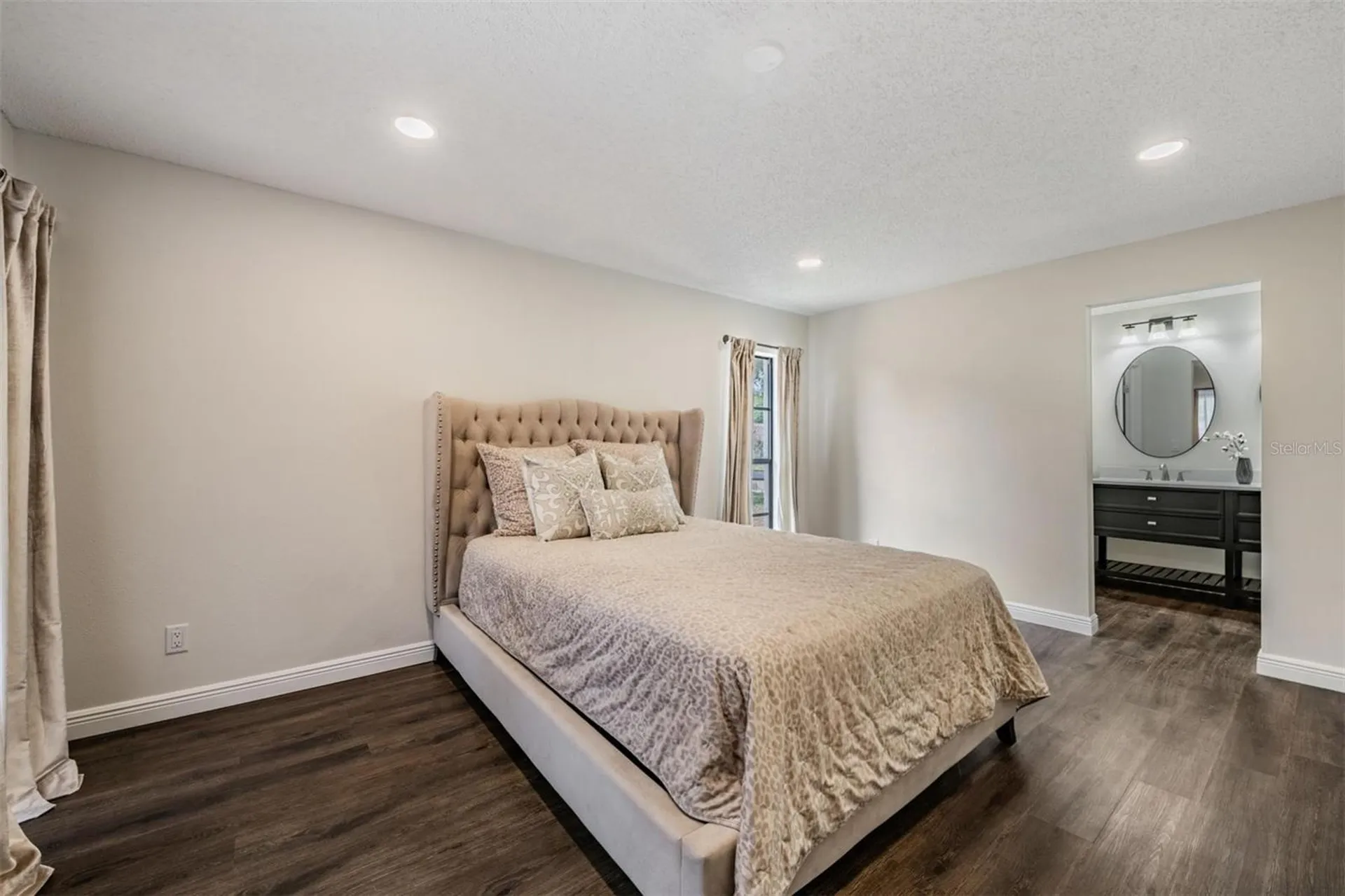 3643 Fairway Forest Circle Palm Harbor FL 34685
