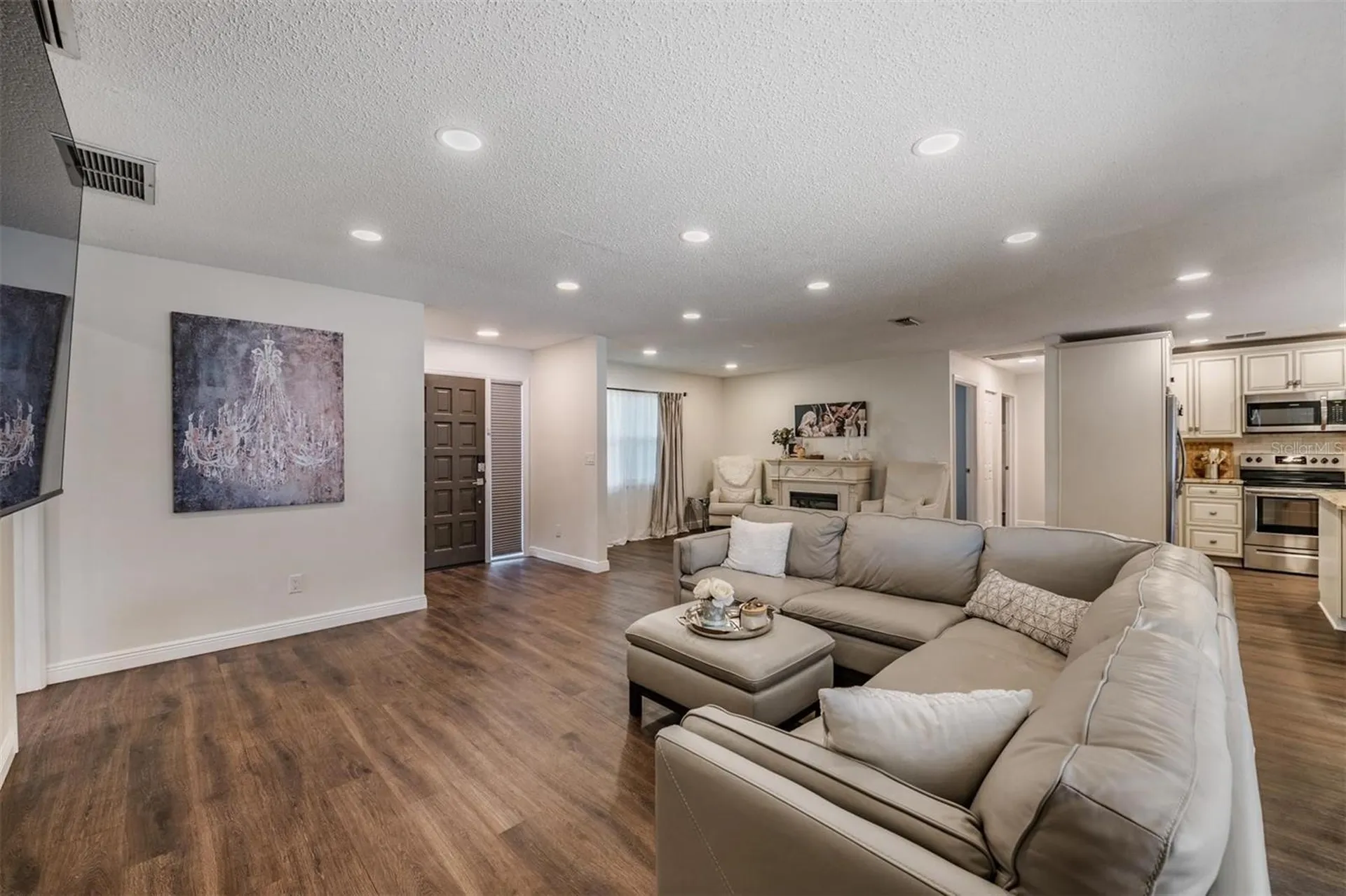 3643 Fairway Forest Circle Palm Harbor FL 34685