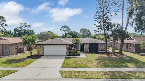 3643 Fairway Forest Circle Palm Harbor FL 34685