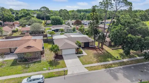 3643 Fairway Forest Circle Palm Harbor FL 34685