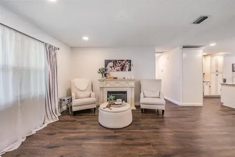 3643 Fairway Forest Circle Palm Harbor FL 34685