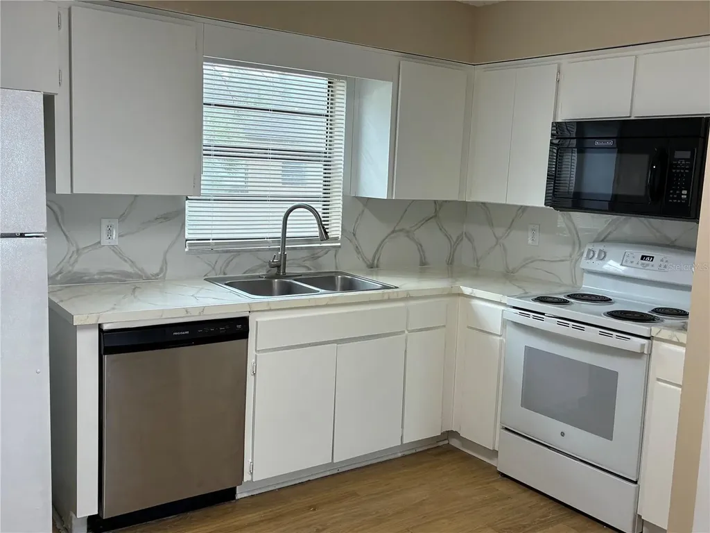 5101 S Clarice Court Tampa FL 33611