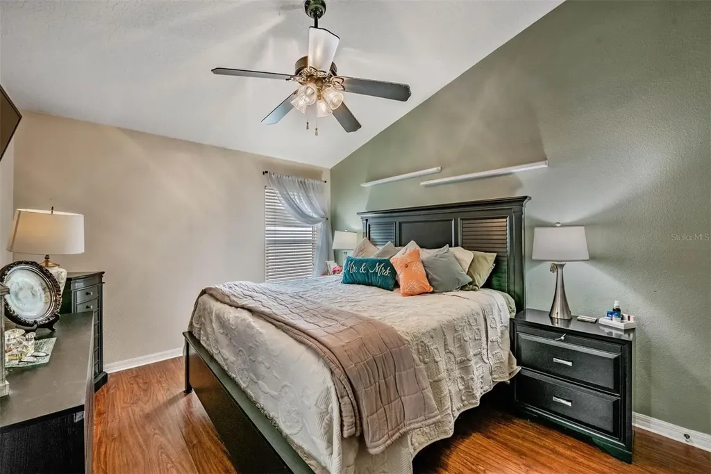 1686 Oak Spring Drive Tarpon Springs FL 34689