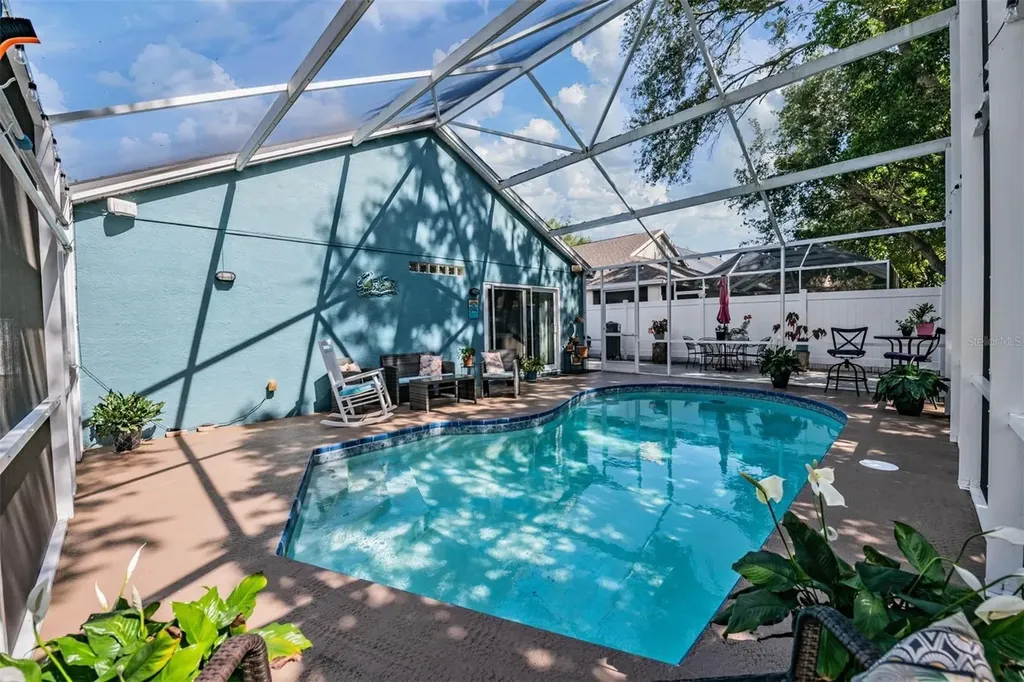 1686 Oak Spring Drive Tarpon Springs FL 34689