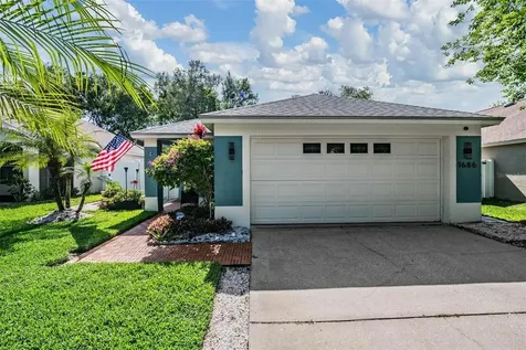 1686 Oak Spring Drive Tarpon Springs FL 34689