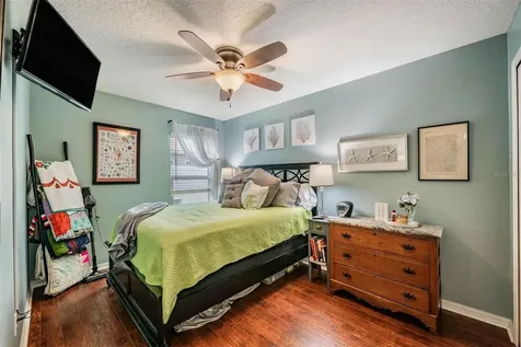 1686 Oak Spring Drive Tarpon Springs FL 34689