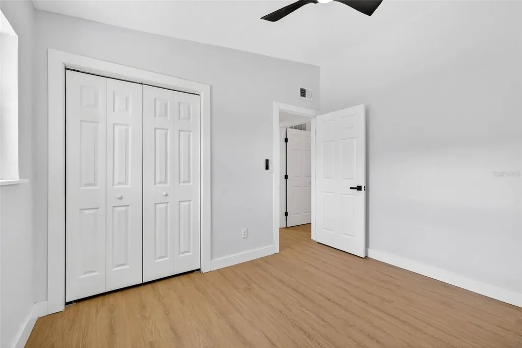 4127 12th Avenue S St Petersburg FL 33711