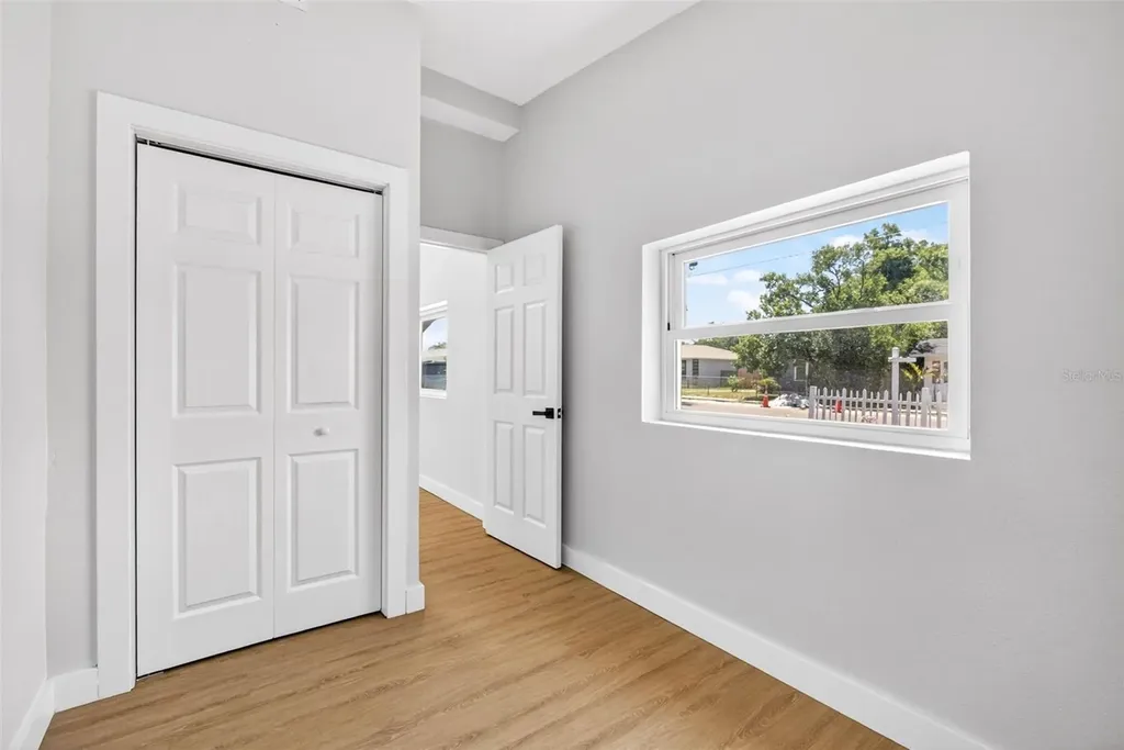 4127 12th Avenue S St Petersburg FL 33711