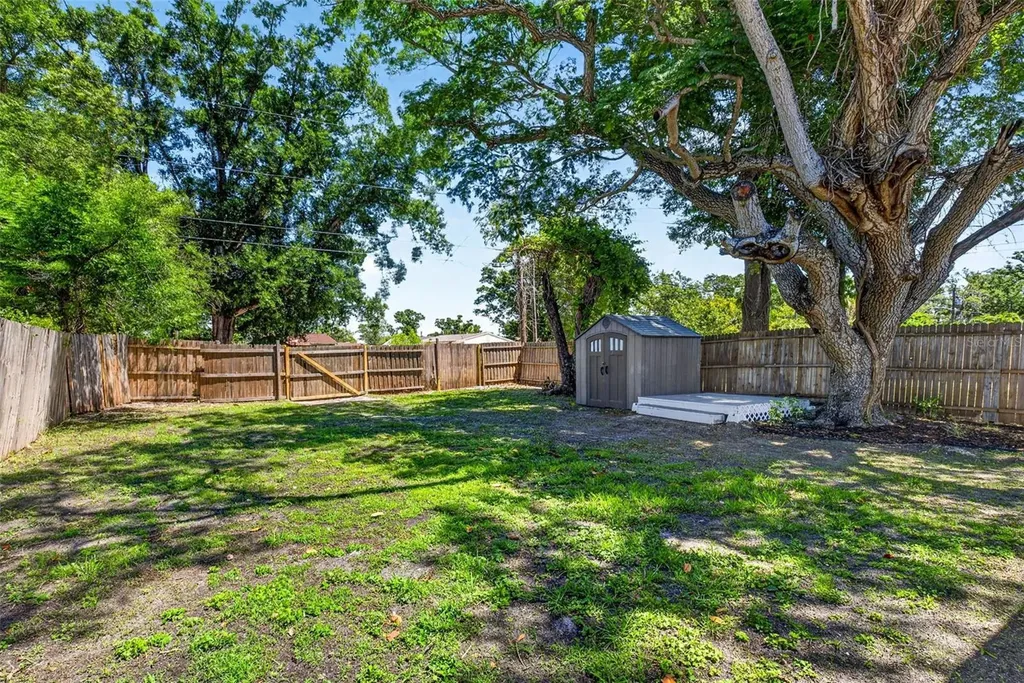 4127 12th Avenue S St Petersburg FL 33711