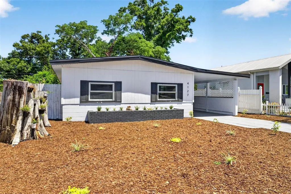 4127 12th Avenue S St Petersburg FL 33711