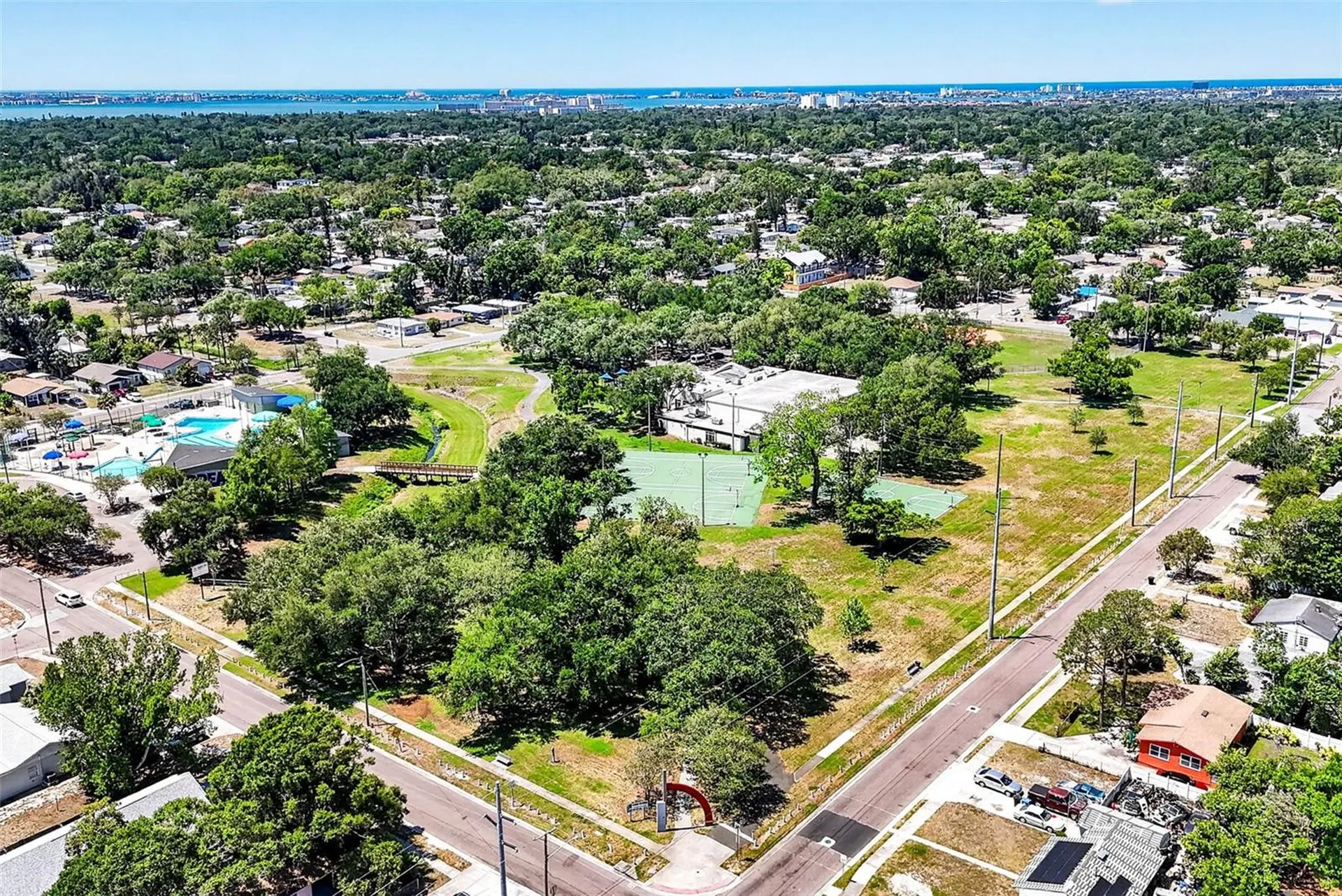 4127 12th Avenue S St Petersburg FL 33711