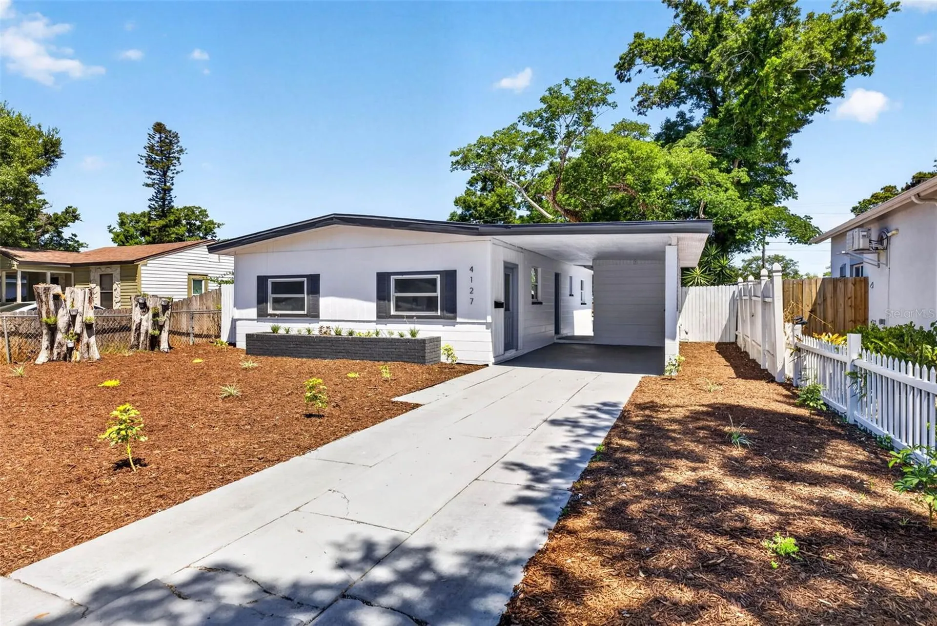 4127 12th Avenue S St Petersburg FL 33711