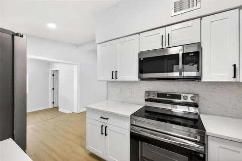 4127 12th Avenue S St Petersburg FL 33711