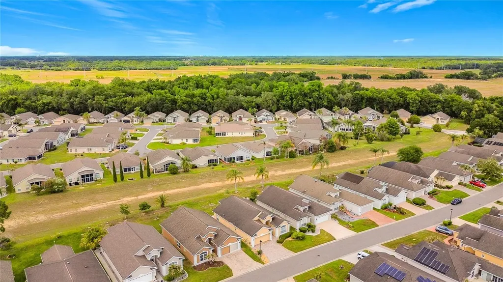 322 High Vista Drive Davenport FL 33837