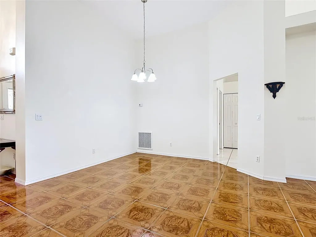 322 High Vista Drive Davenport FL 33837