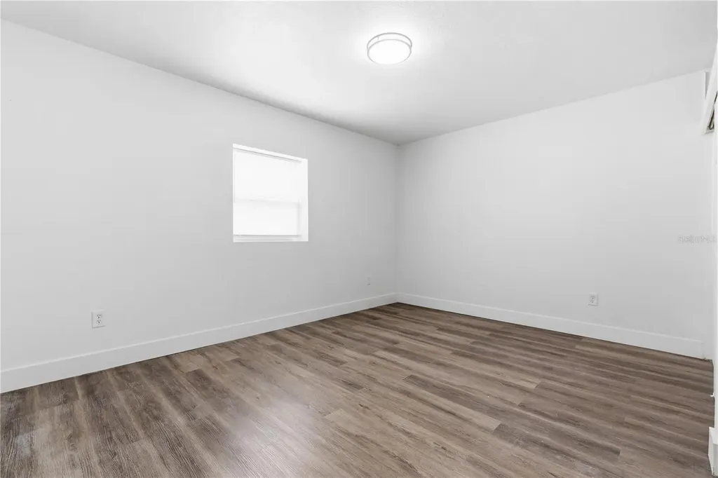923 1st Avenue NW Largo FL 33770