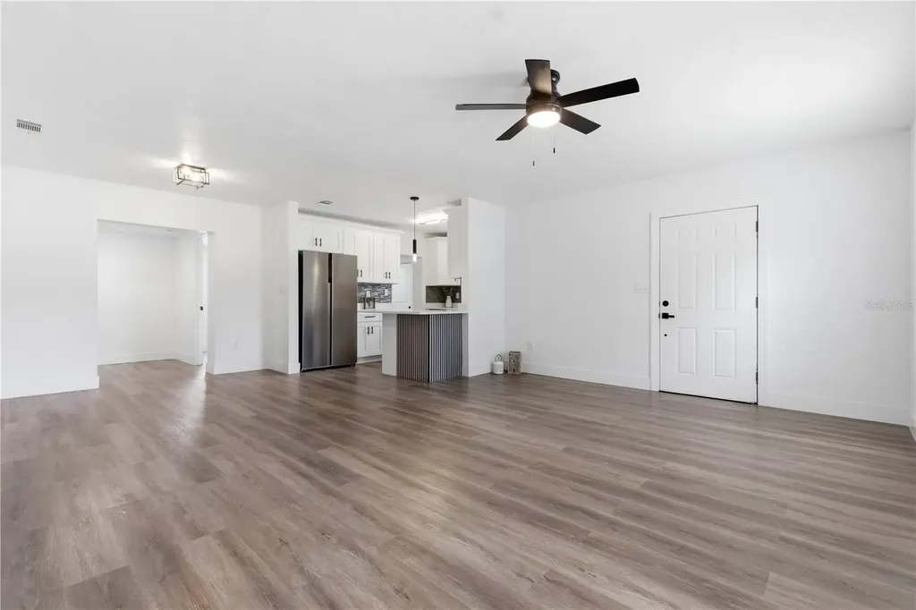 923 1st Avenue NW Largo FL 33770
