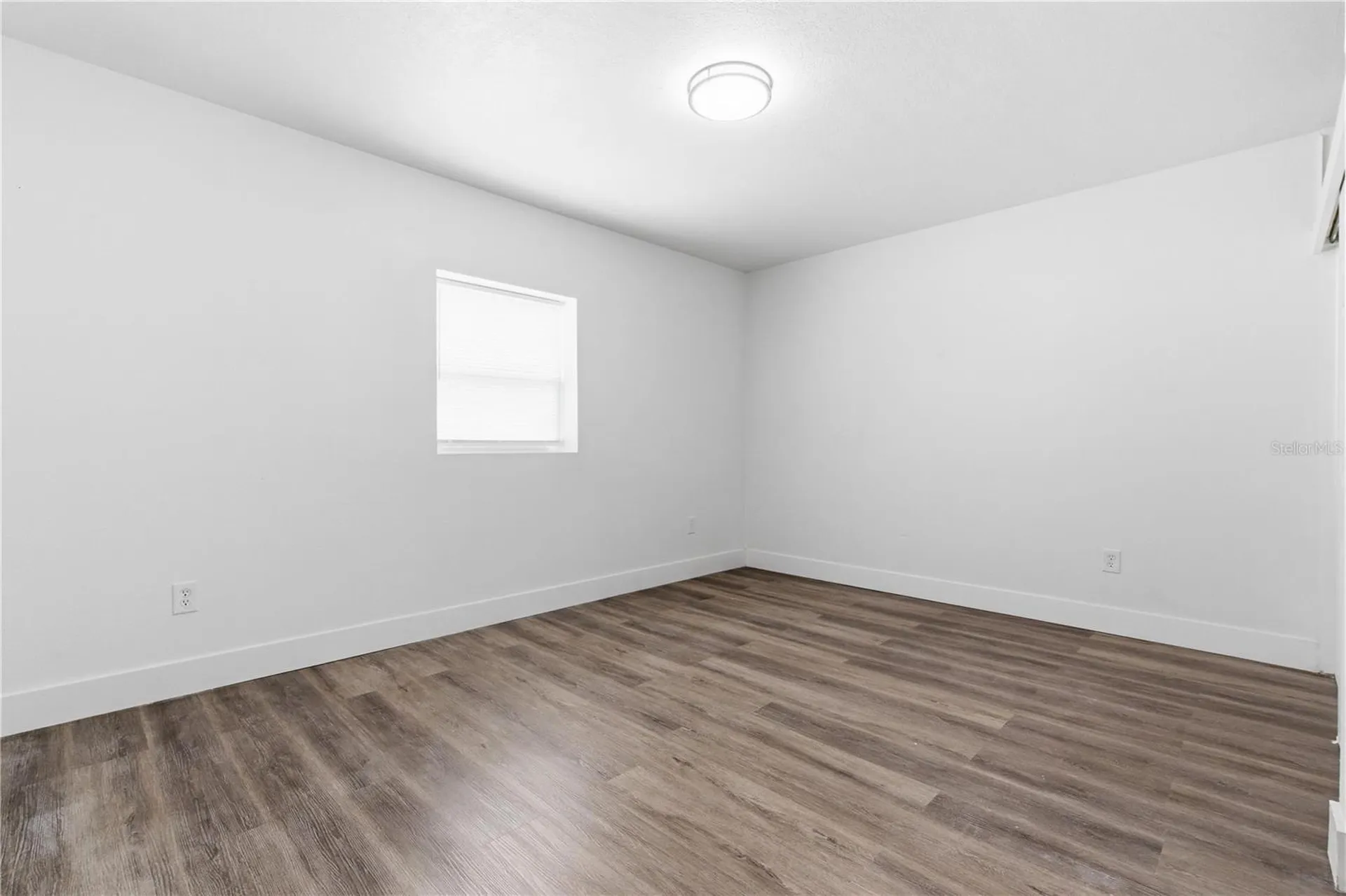 923 1st Avenue NW Largo FL 33770