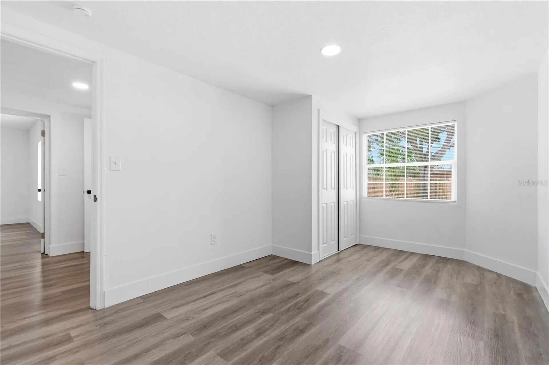 923 1st Avenue NW Largo FL 33770