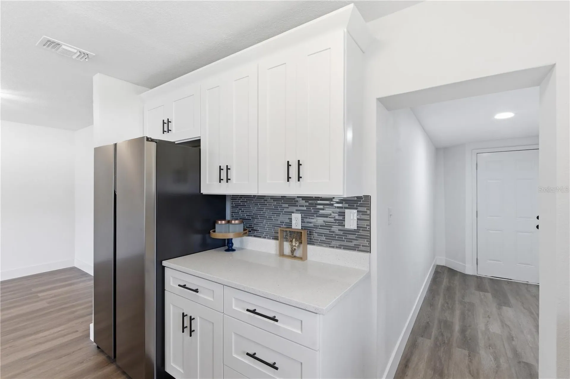 923 1st Avenue NW Largo FL 33770