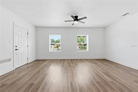 923 1st Avenue NW Largo FL 33770