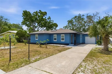 923 1st Avenue NW Largo FL 33770