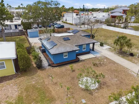 923 1st Avenue NW Largo FL 33770