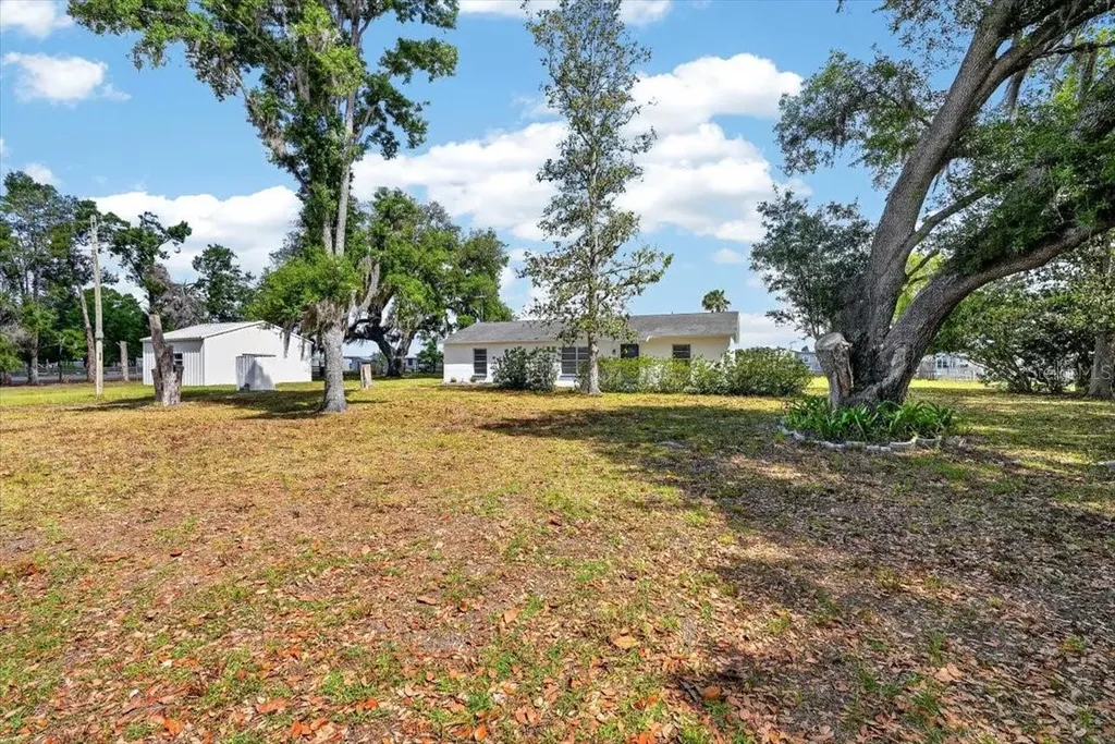 37327 Stanford Avenue Zephyrhills FL 33541