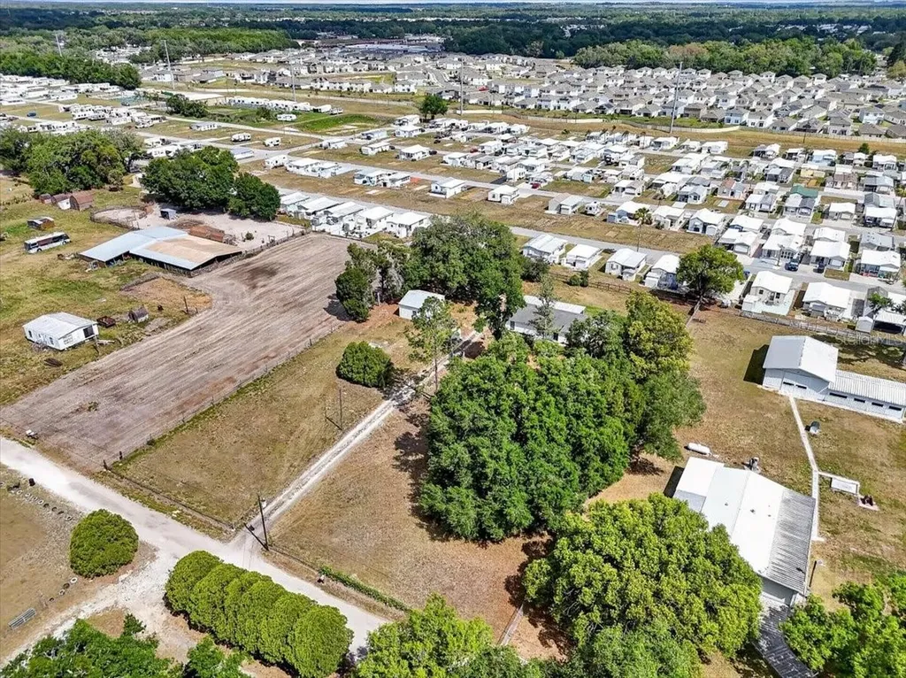 37327 Stanford Avenue Zephyrhills FL 33541