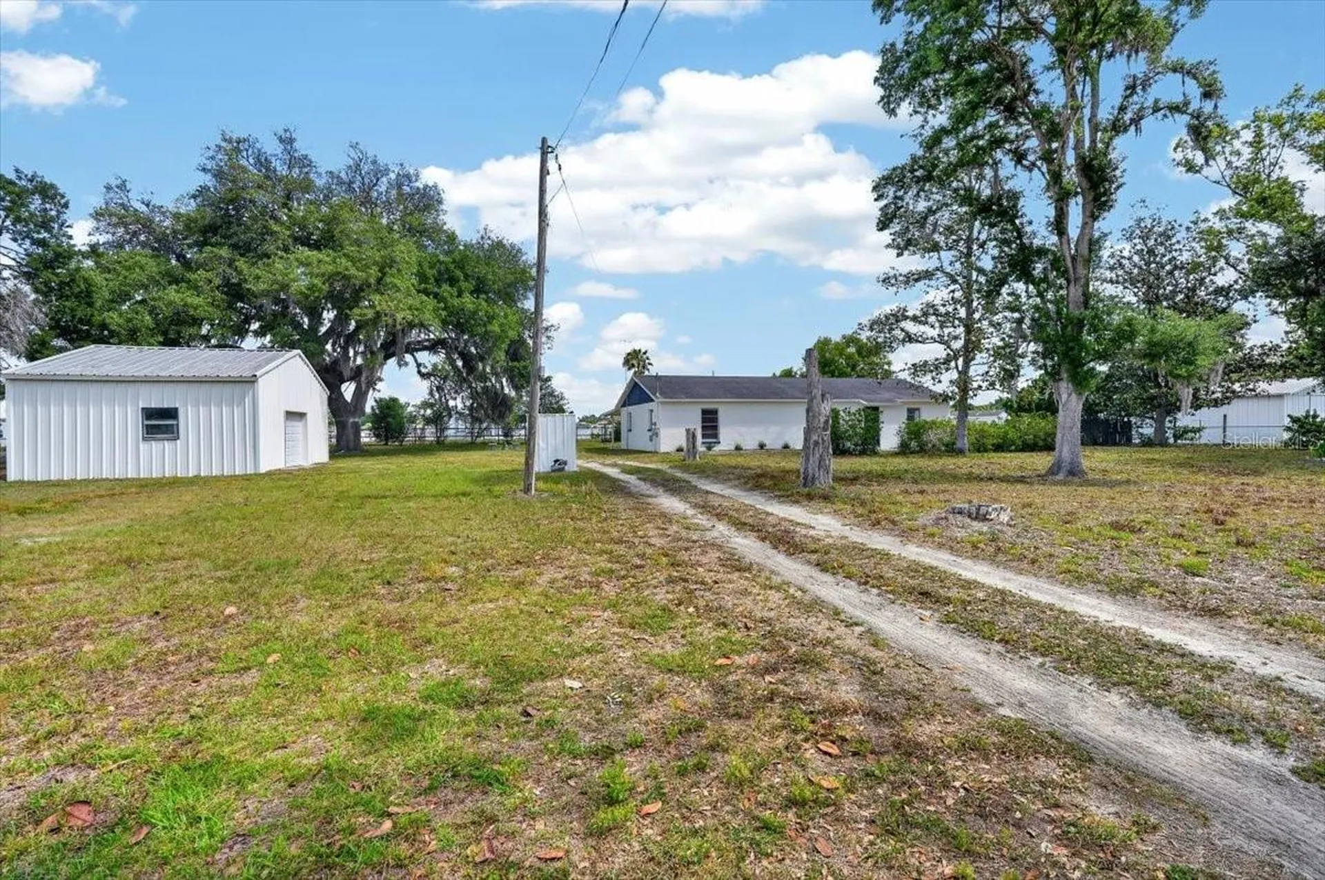 37327 Stanford Avenue Zephyrhills FL 33541