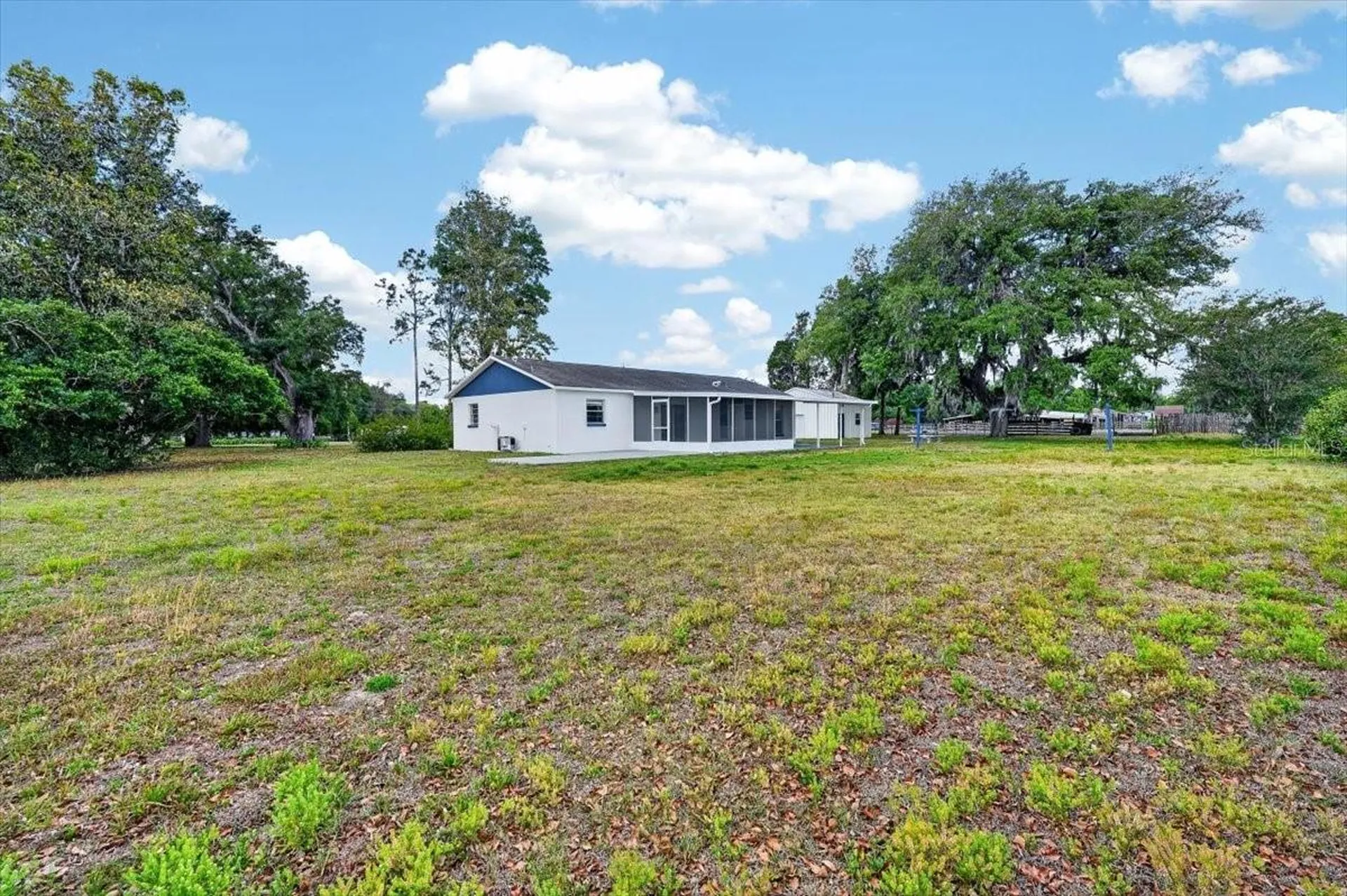 37327 Stanford Avenue Zephyrhills FL 33541