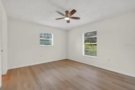 37327 Stanford Avenue Zephyrhills FL 33541
