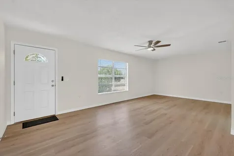 37327 Stanford Avenue Zephyrhills FL 33541