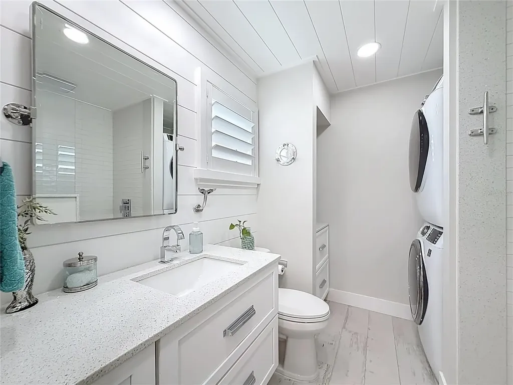 1637 SE Paradise Circle Crystal River FL 34429