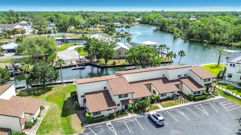 1637 SE Paradise Circle Crystal River FL 34429