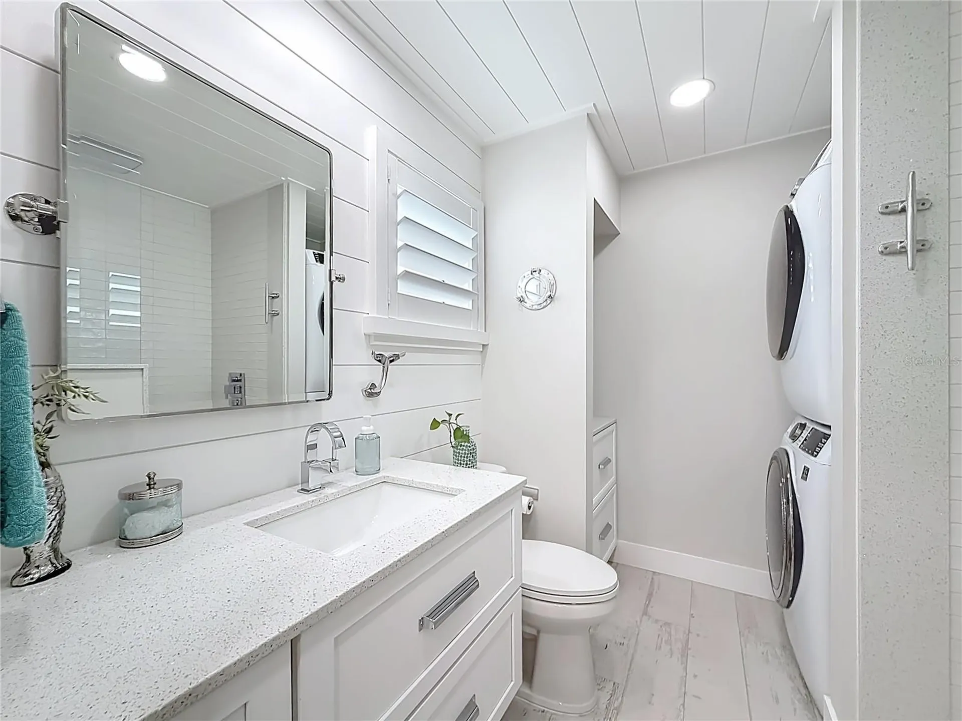 1637 SE Paradise Circle Crystal River FL 34429