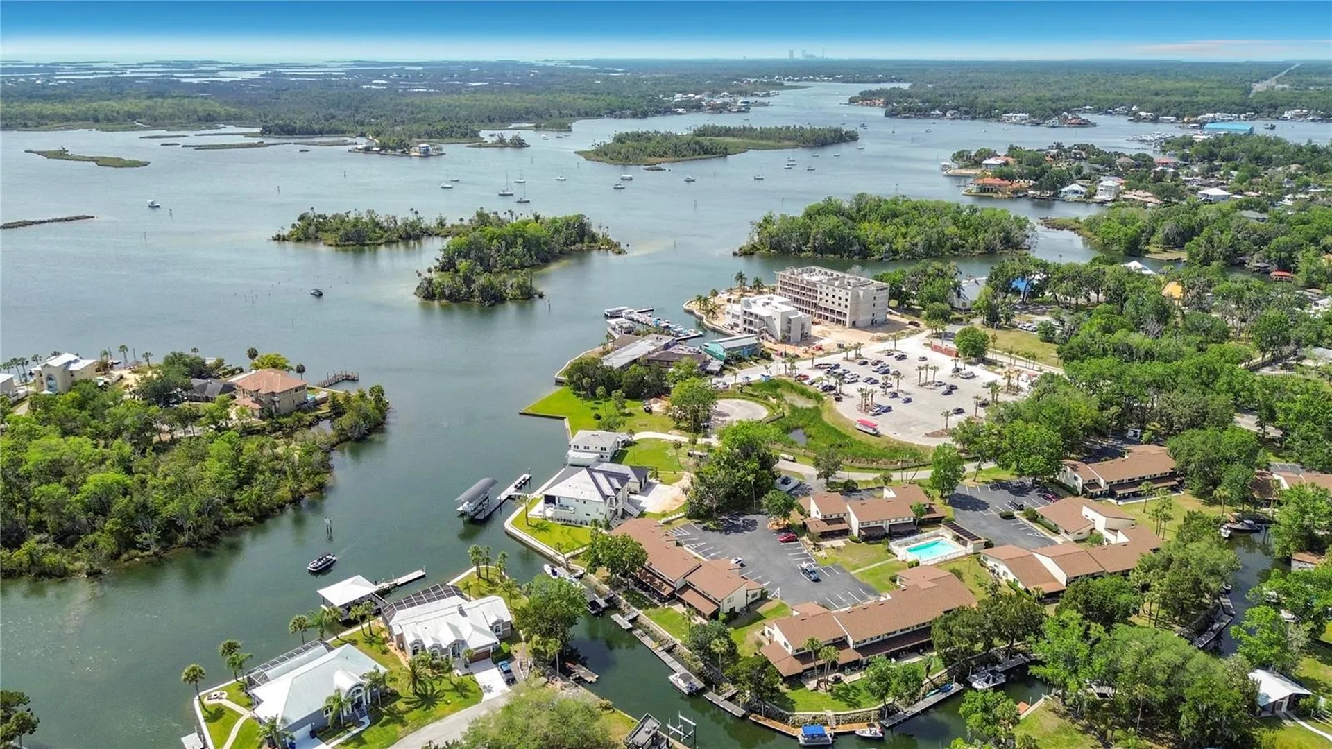 1637 SE Paradise Circle Crystal River FL 34429