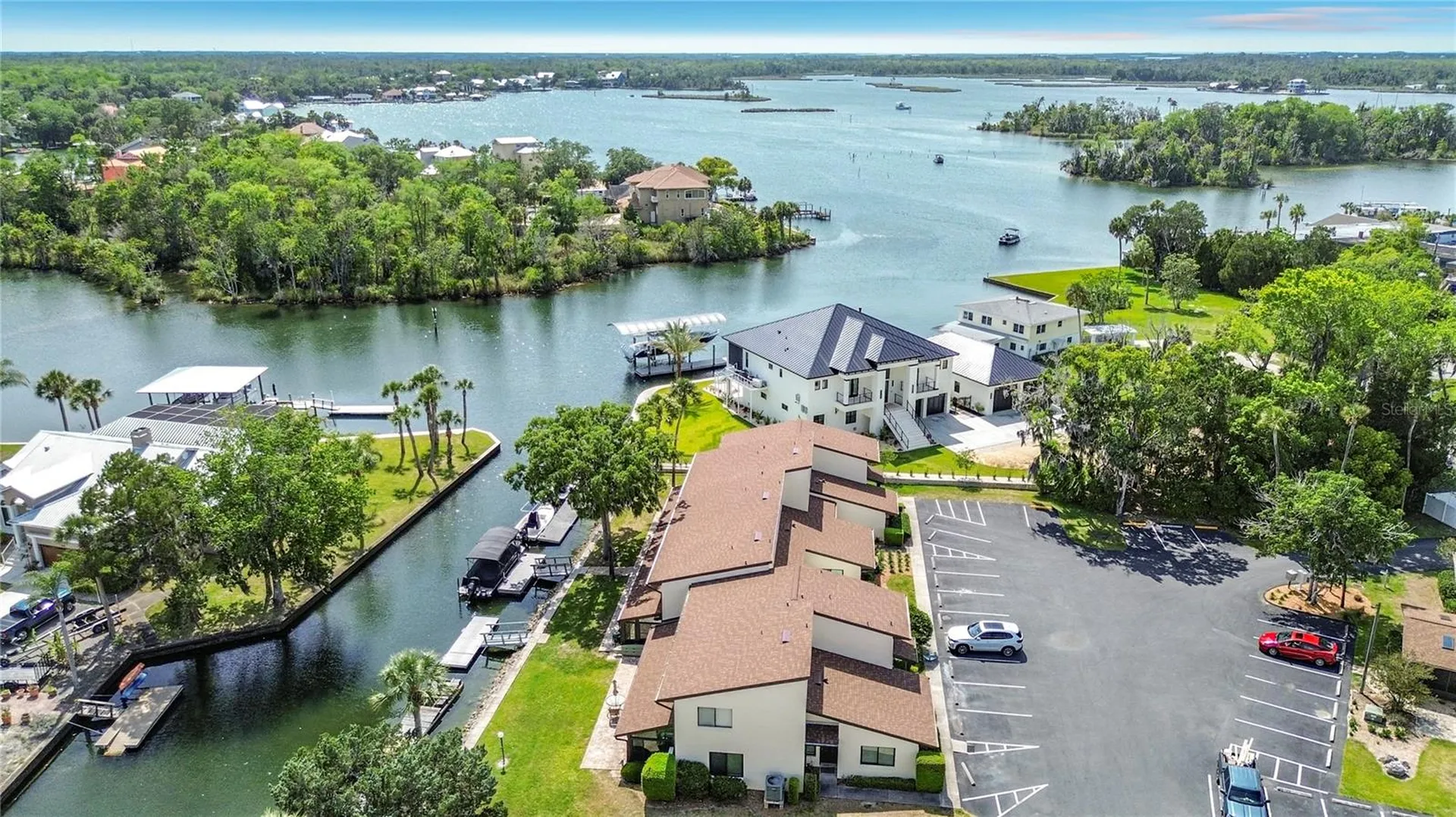 1637 SE Paradise Circle Crystal River FL 34429