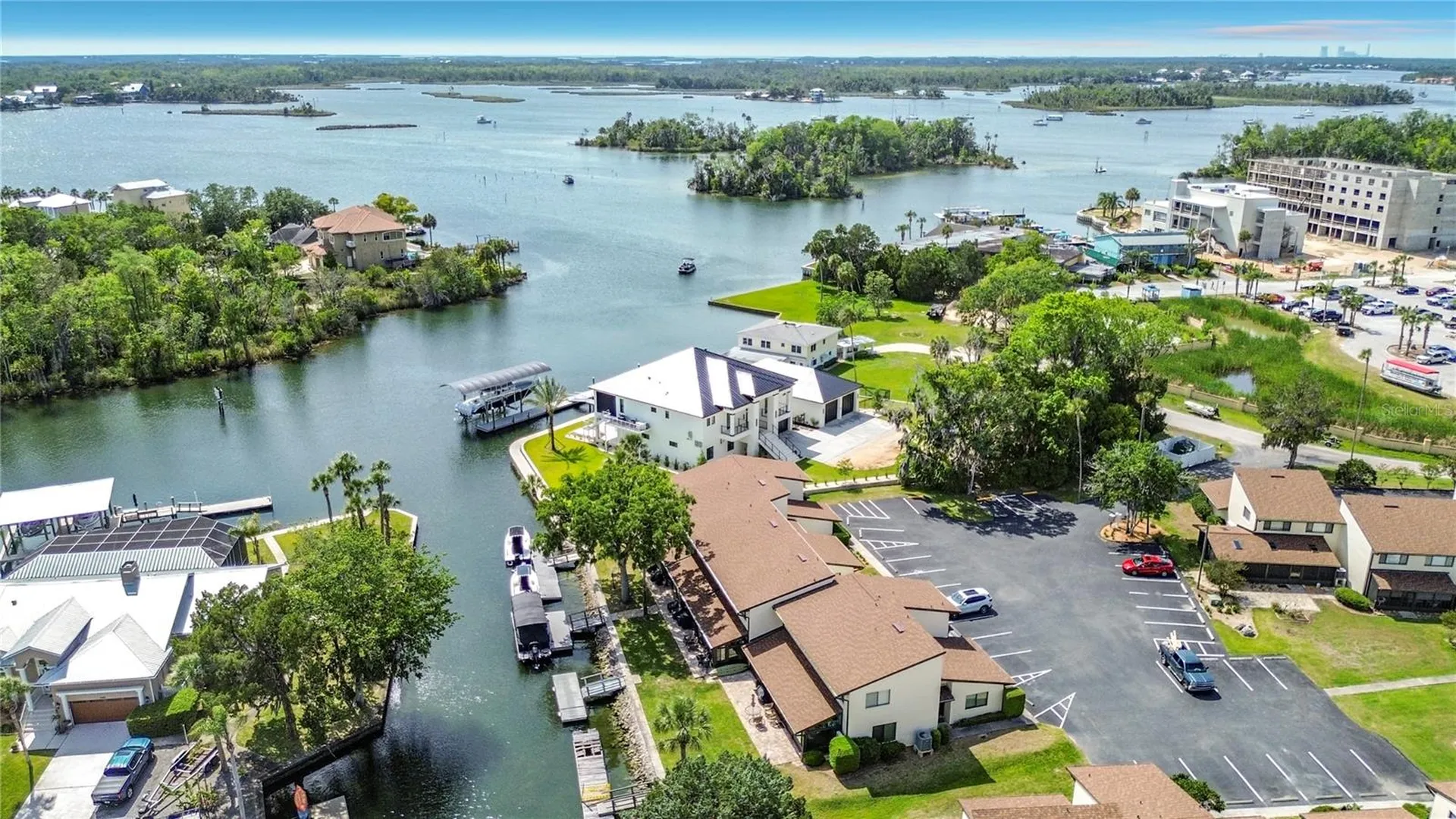 1637 SE Paradise Circle Crystal River FL 34429