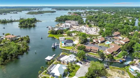 1637 SE Paradise Circle Crystal River FL 34429