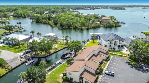 1637 SE Paradise Circle Crystal River FL 34429