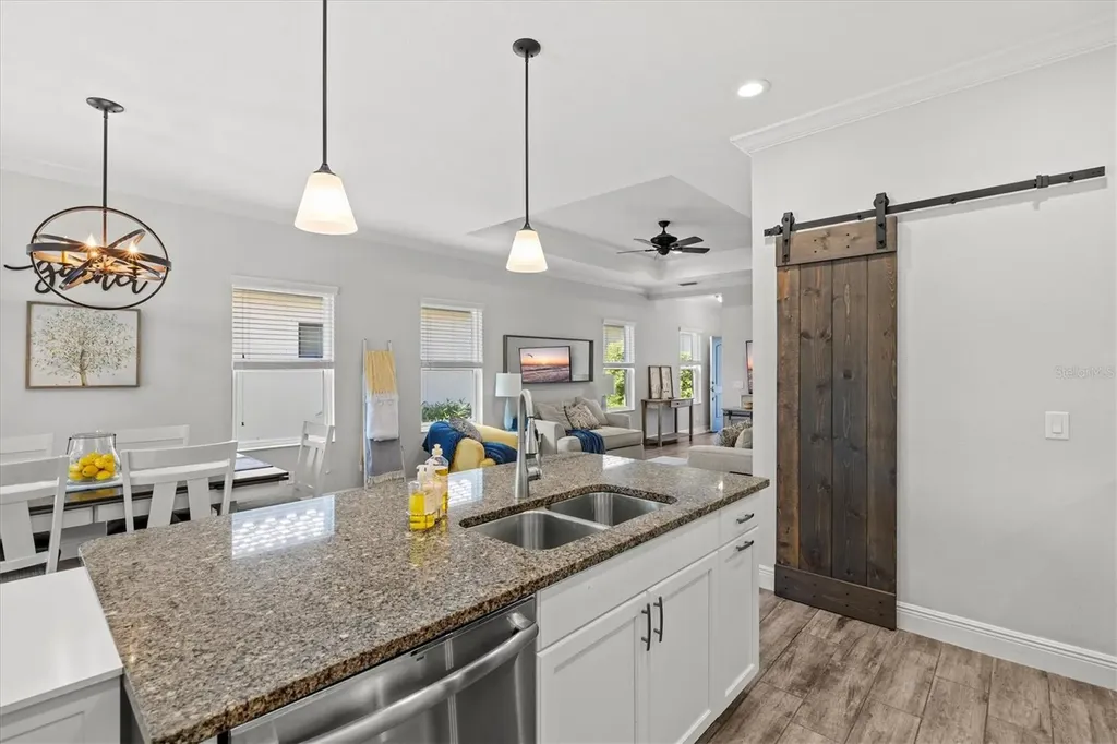 4207 Azurite Way Bradenton FL 34211