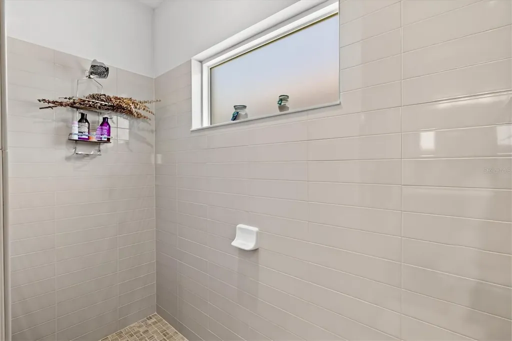 4207 Azurite Way Bradenton FL 34211