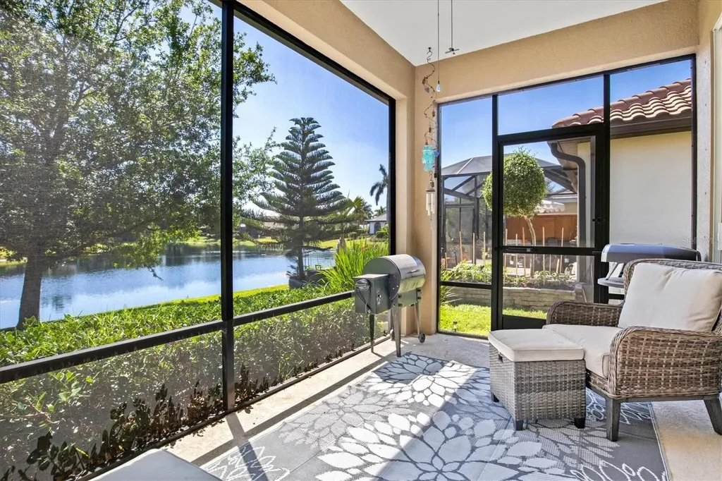 4207 Azurite Way Bradenton FL 34211