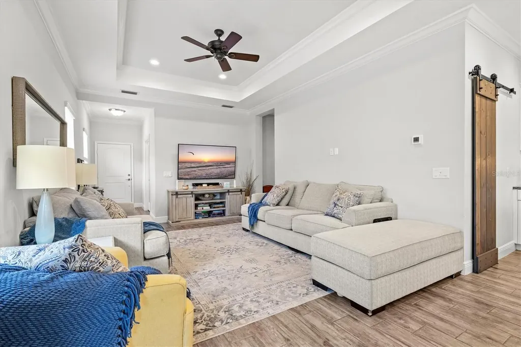 4207 Azurite Way Bradenton FL 34211