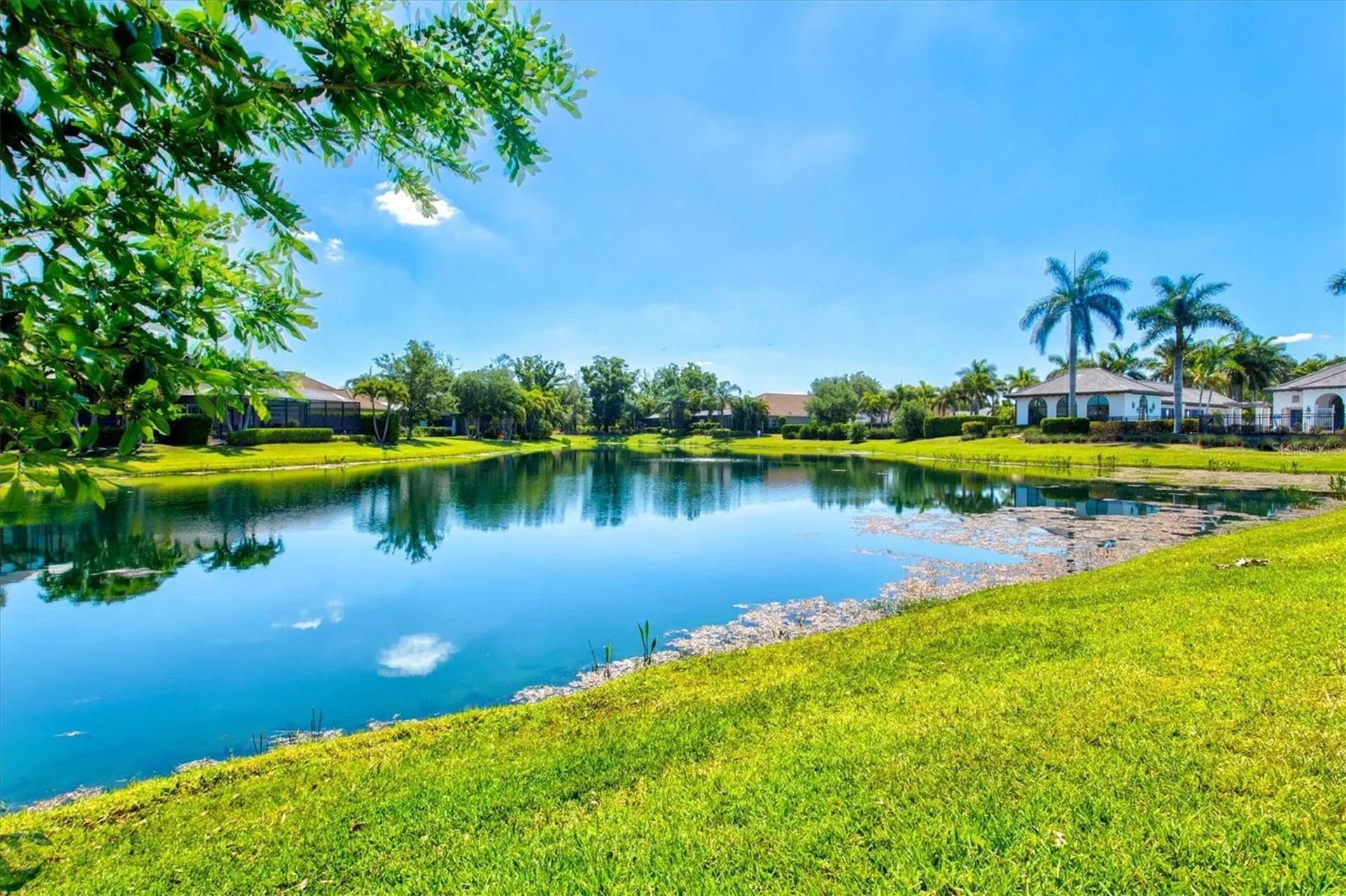 4207 Azurite Way Bradenton FL 34211