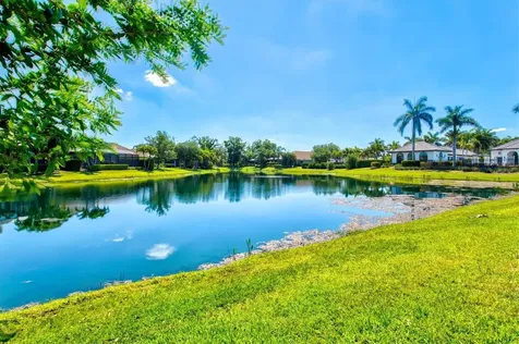 4207 Azurite Way Bradenton FL 34211