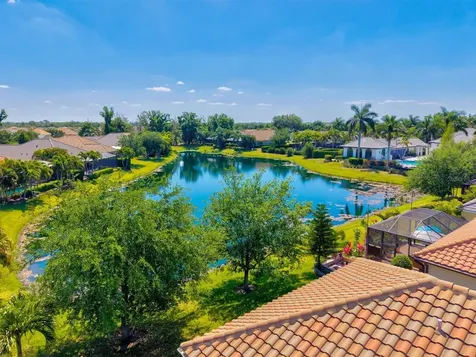 4207 Azurite Way Bradenton FL 34211