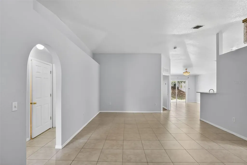 432 Barlyn Avenue Haines City FL 33844